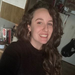 Meet your Posher, Leta